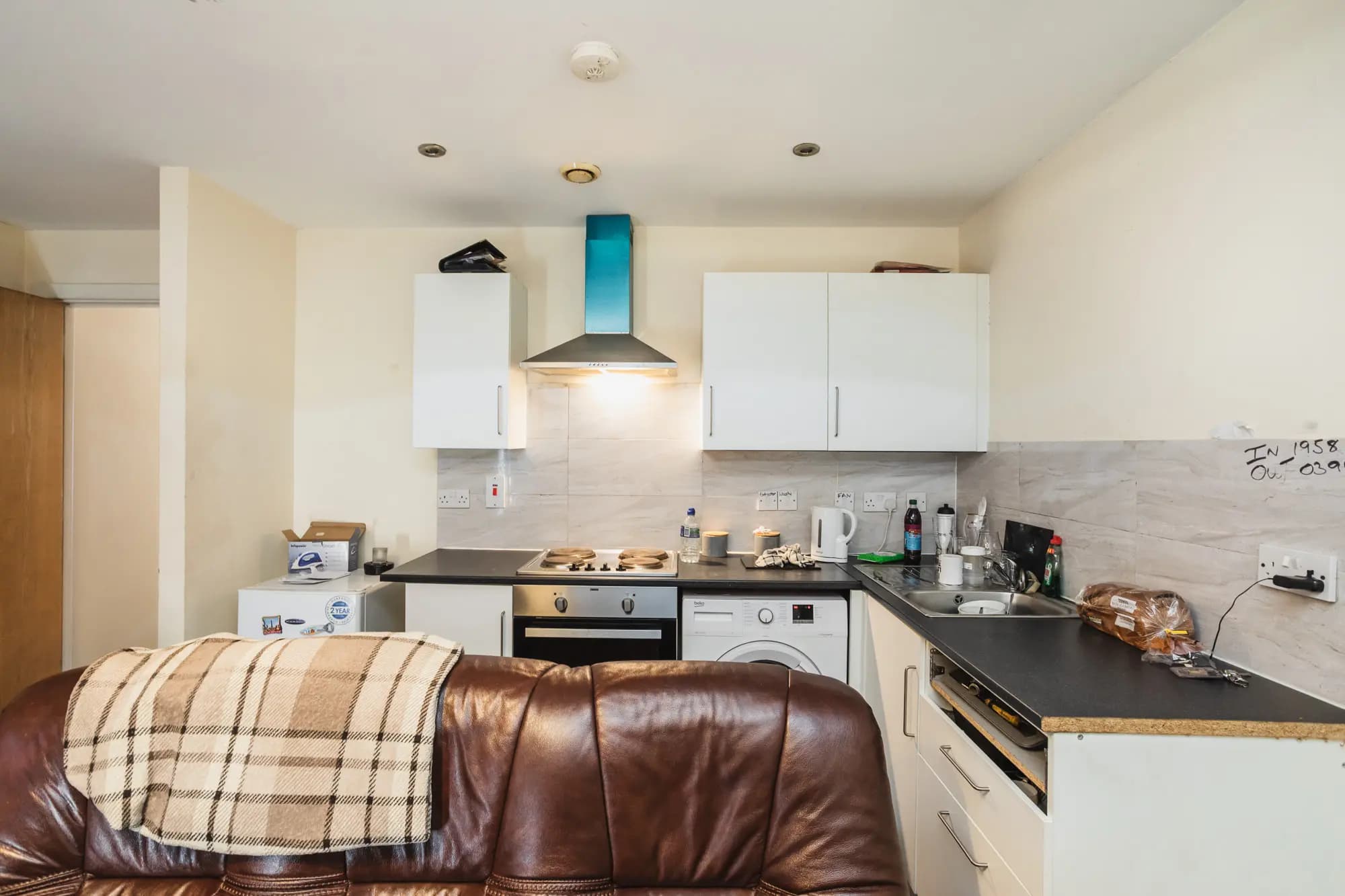 property photo 5 of 16
