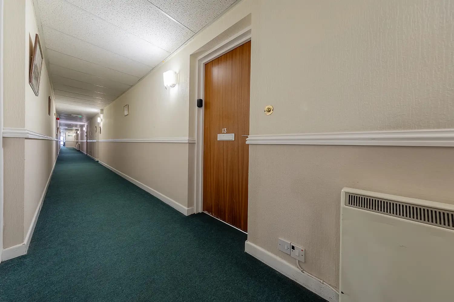 property photo 18 of 21