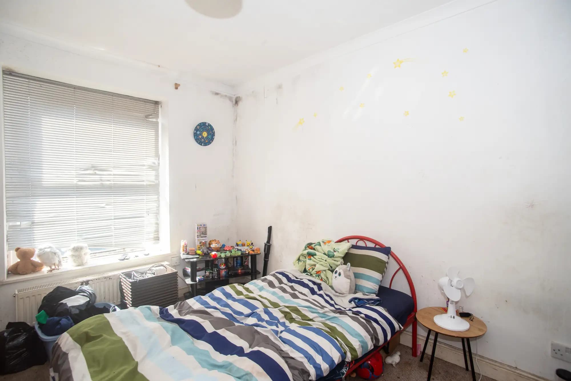 property photo 11 of 16