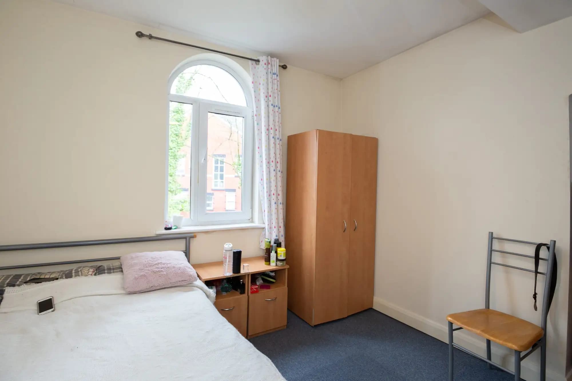 property photo 12 of 18