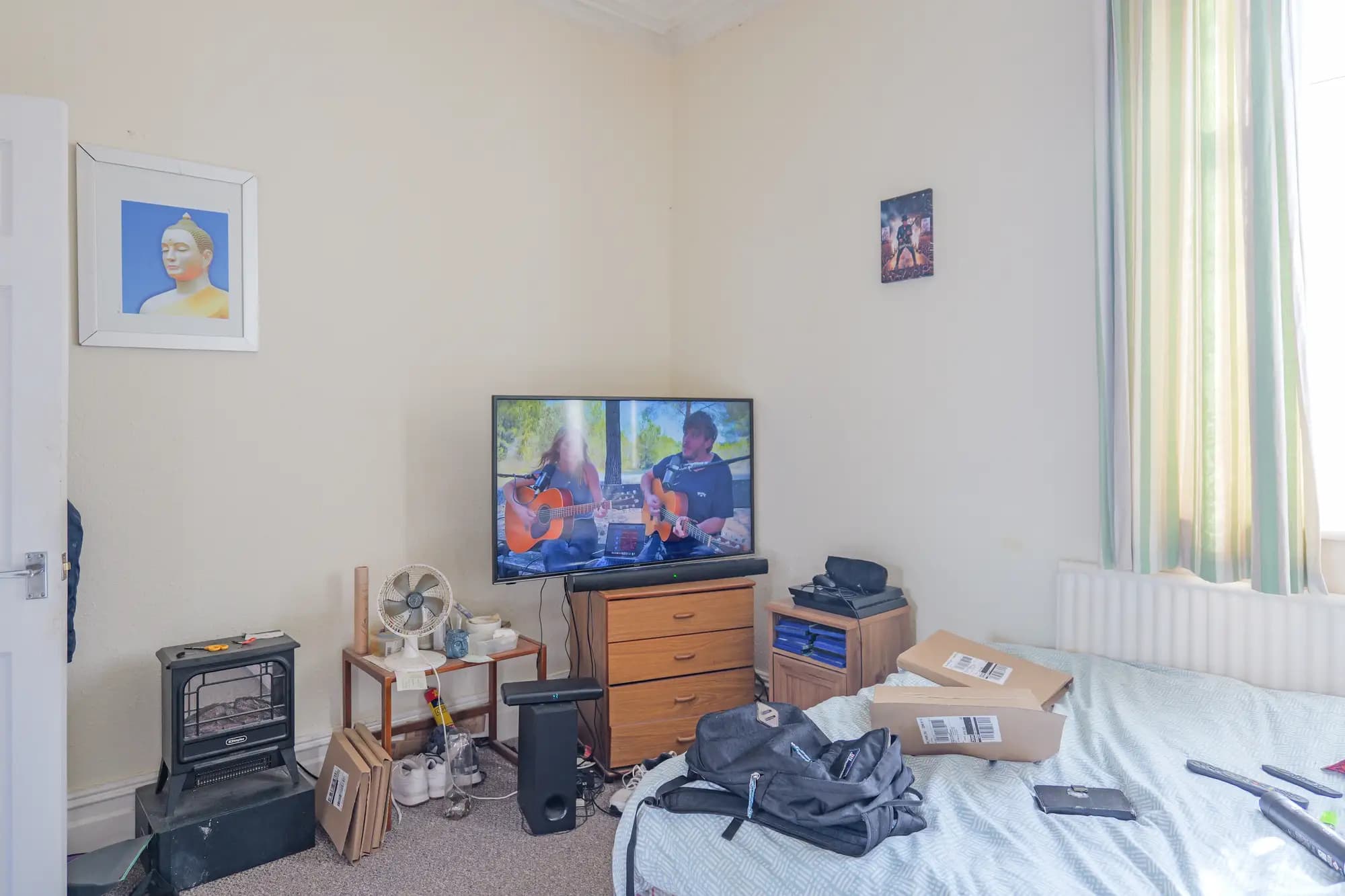 property photo 18 of 33