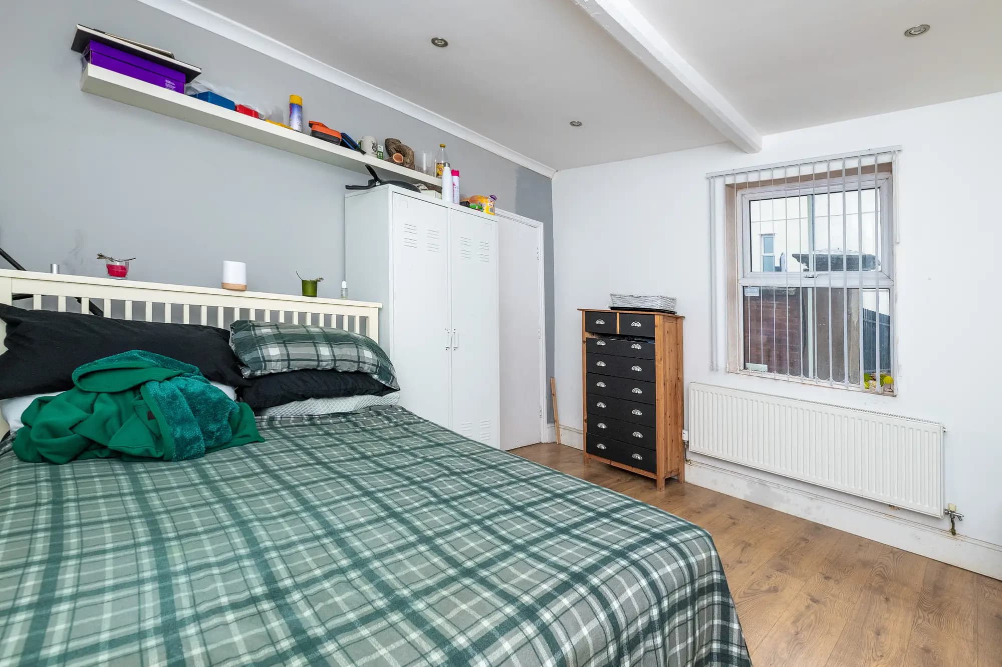 property photo 13 of 22