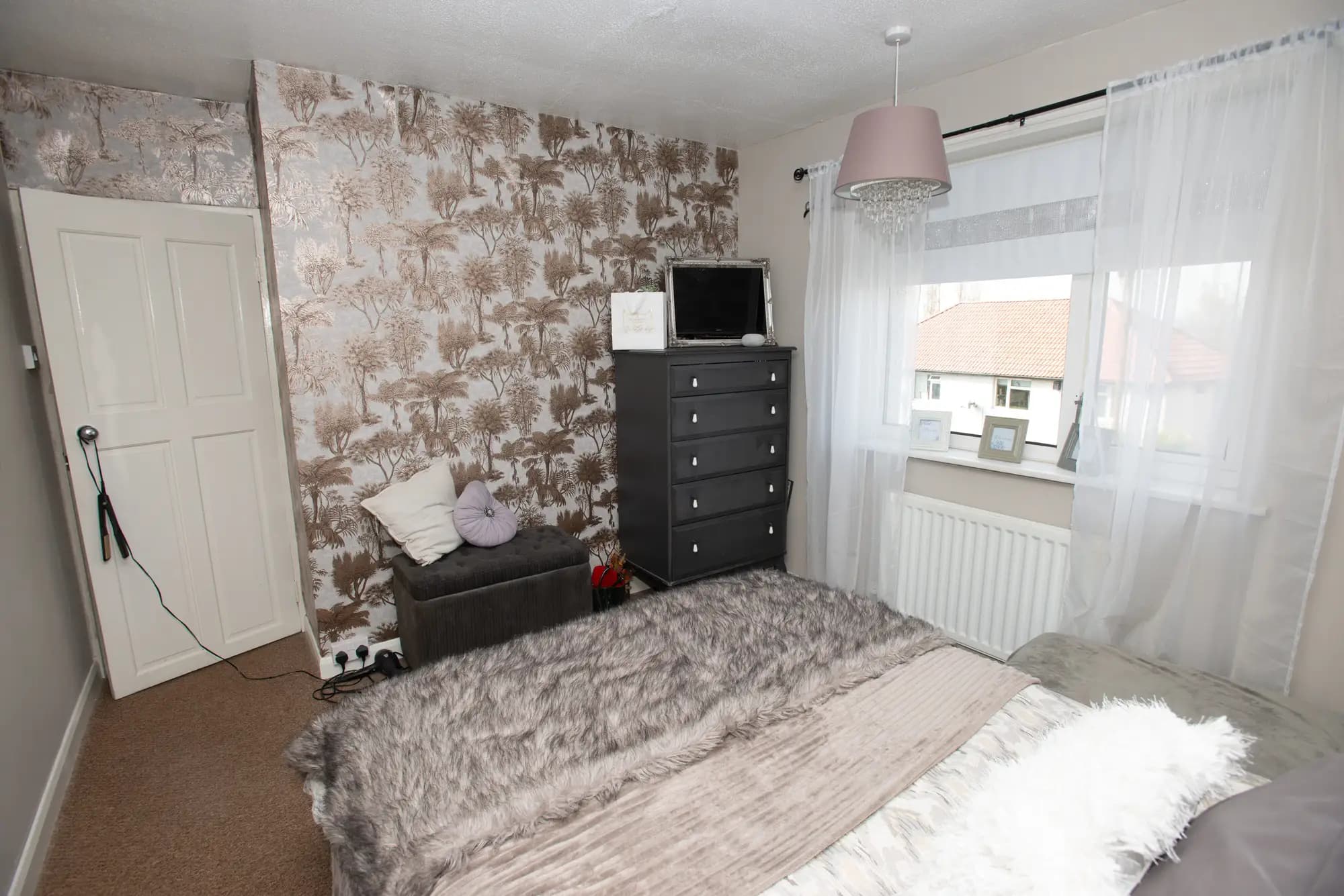 property photo 20 of 25
