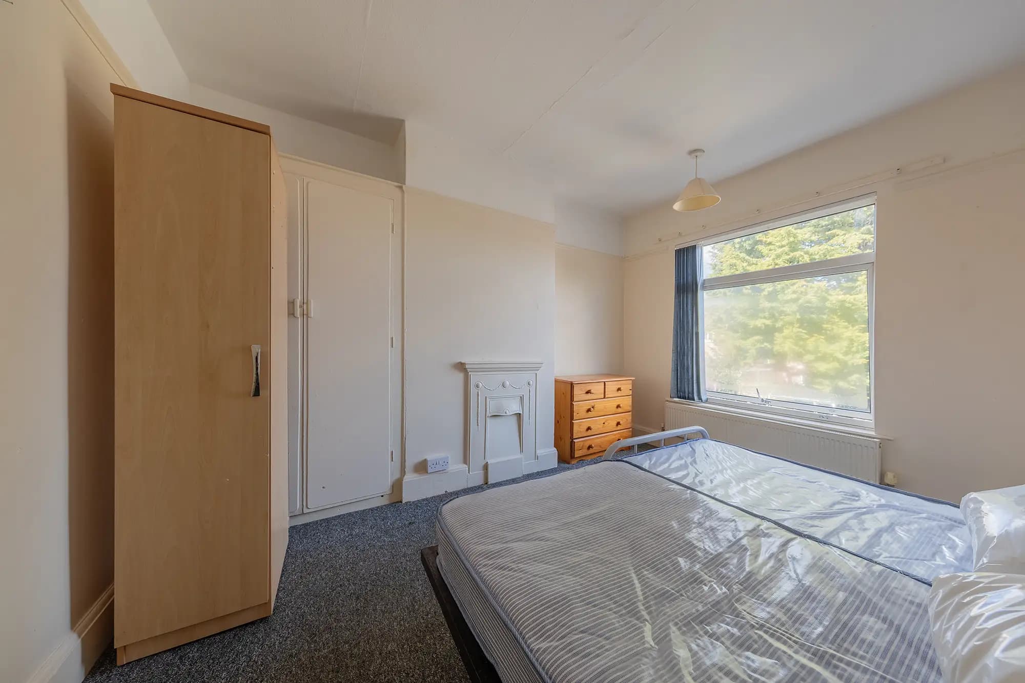 property photo 12 of 29