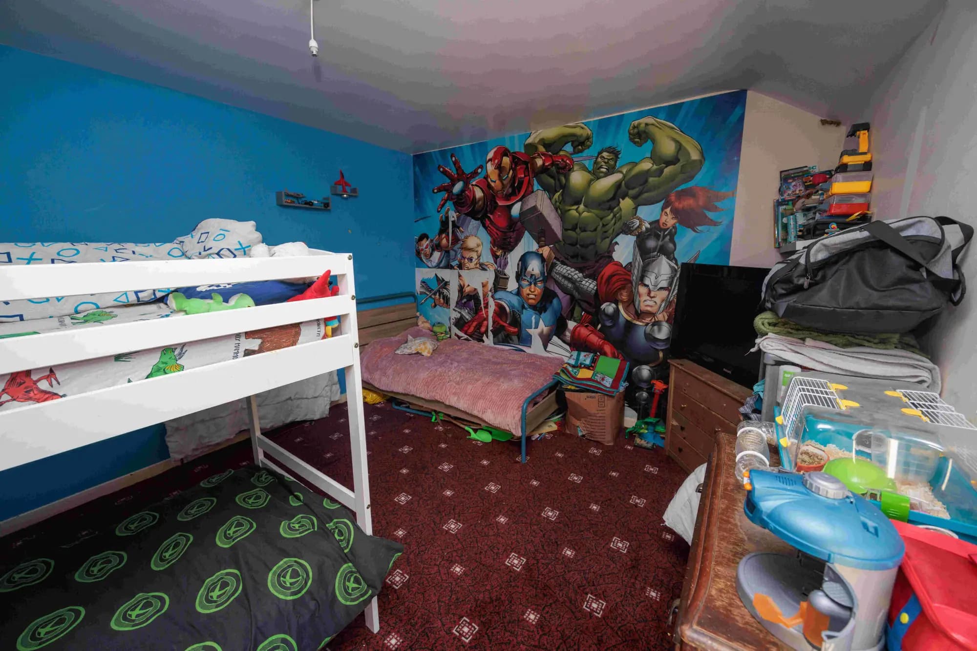 property photo 18 of 30