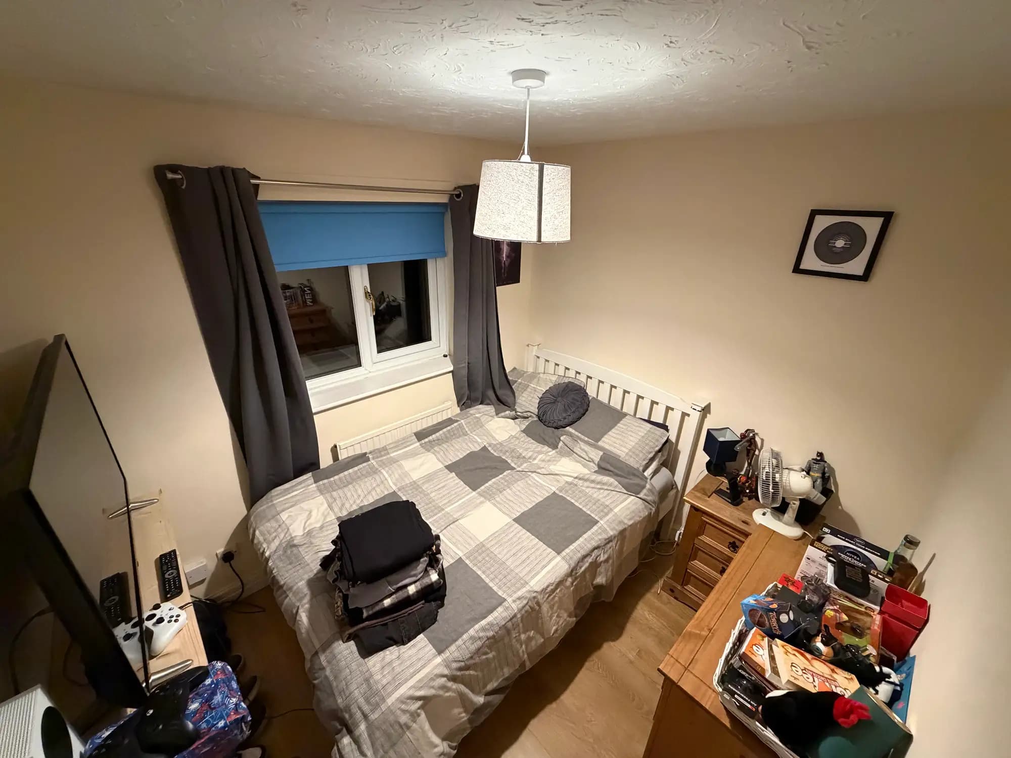 property photo 11 of 17