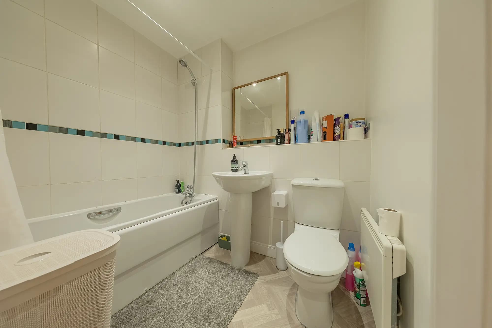 property photo 7 of 21