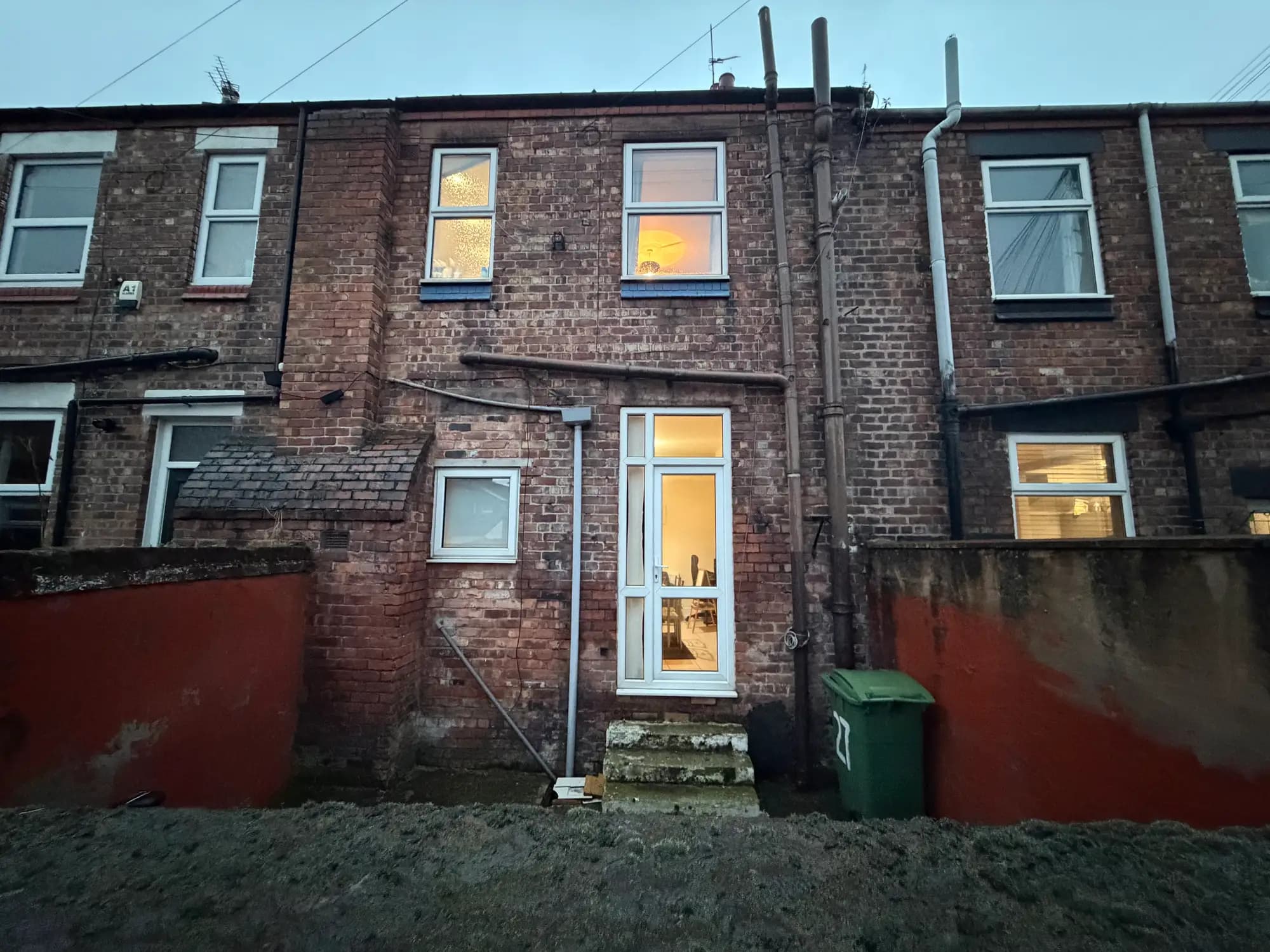 property photo 27 of 31