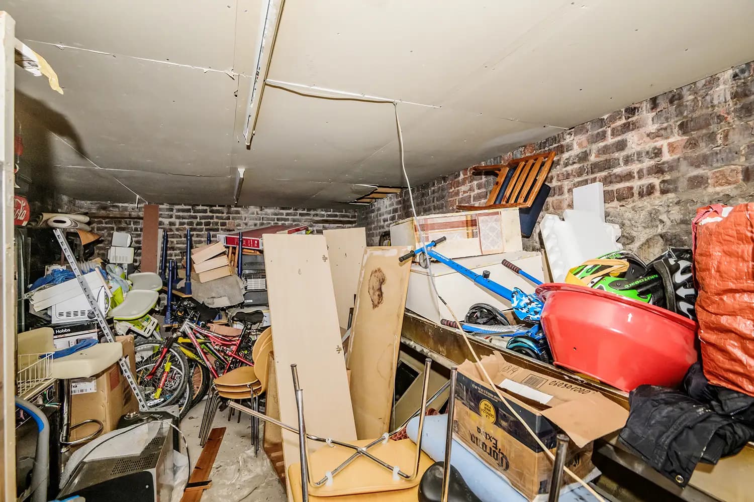 property photo 16 of 18