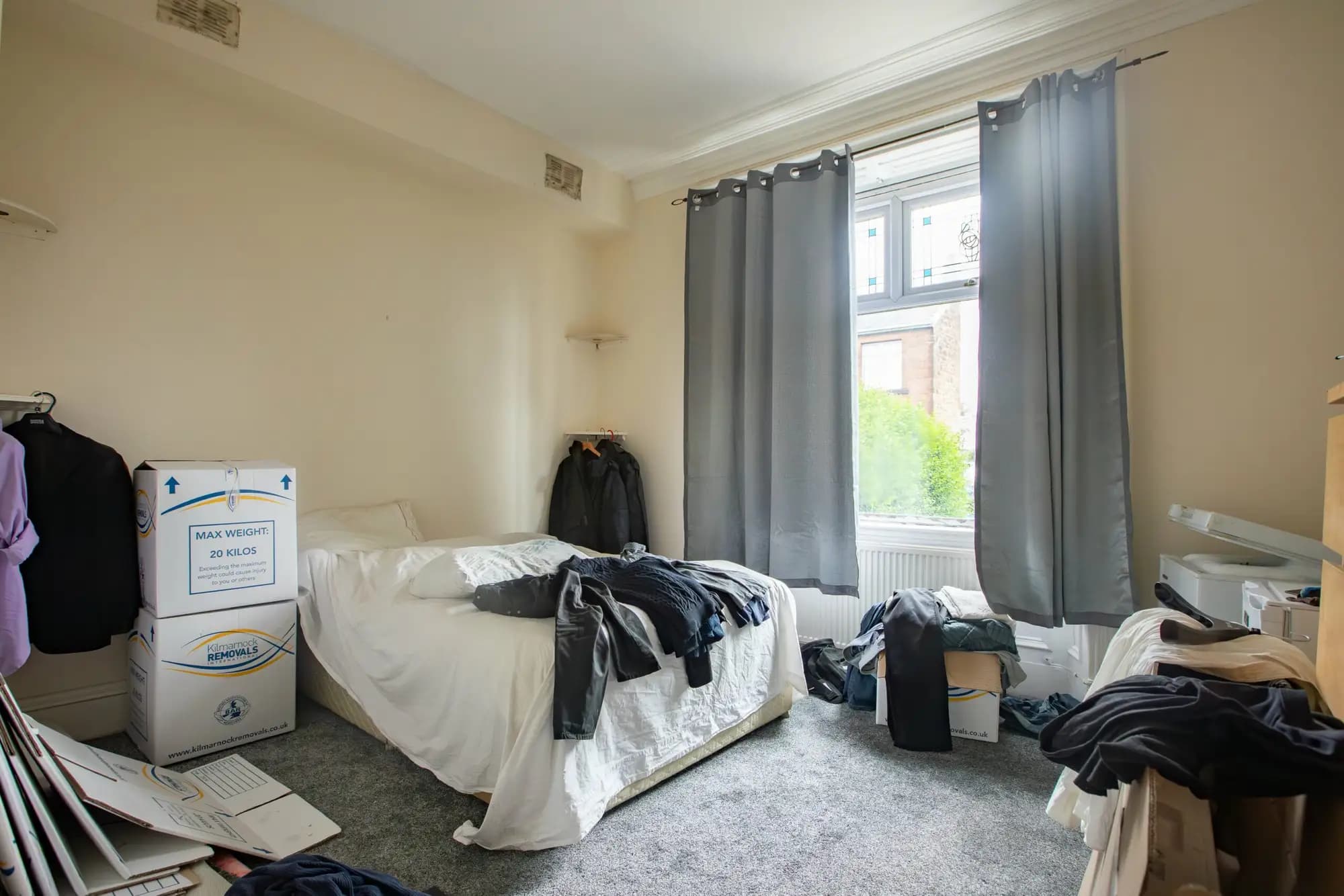 property photo 10 of 16