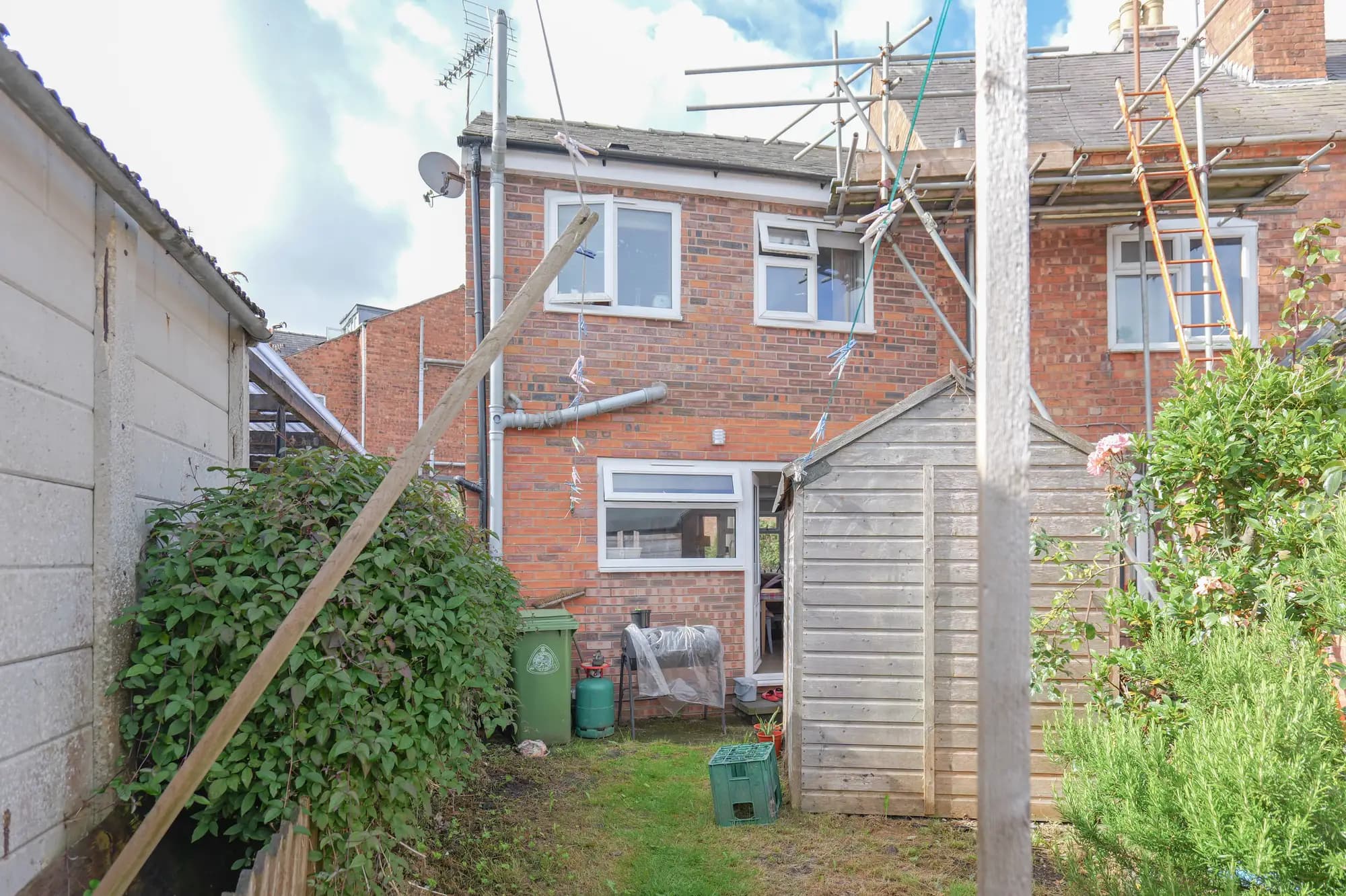 property photo 21 of 25