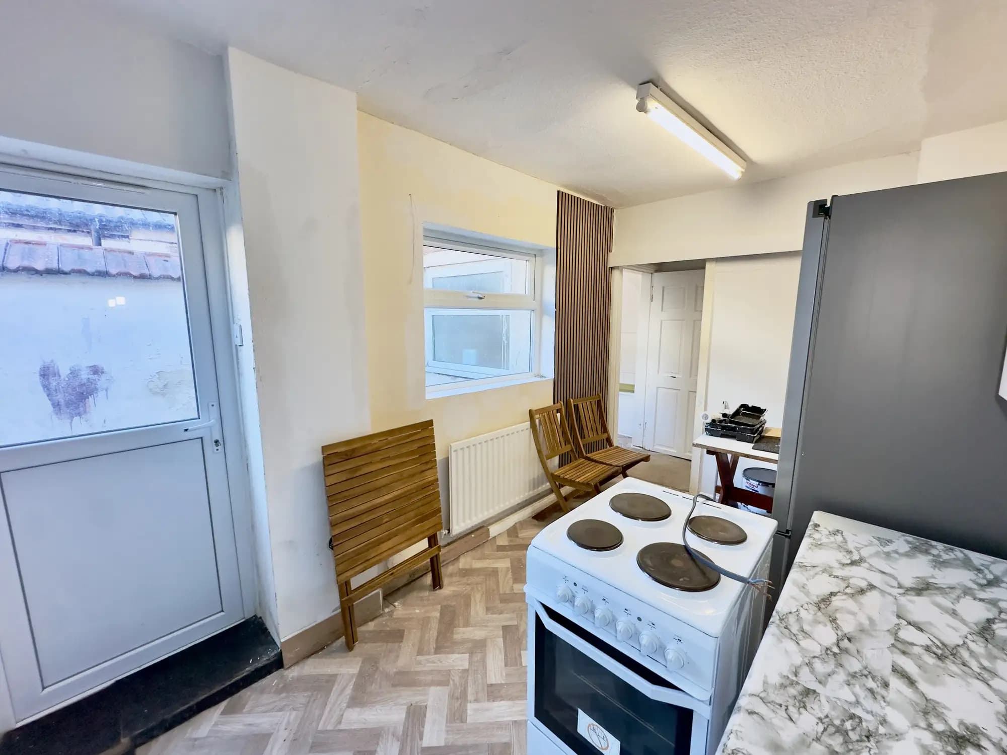 property photo 5 of 23