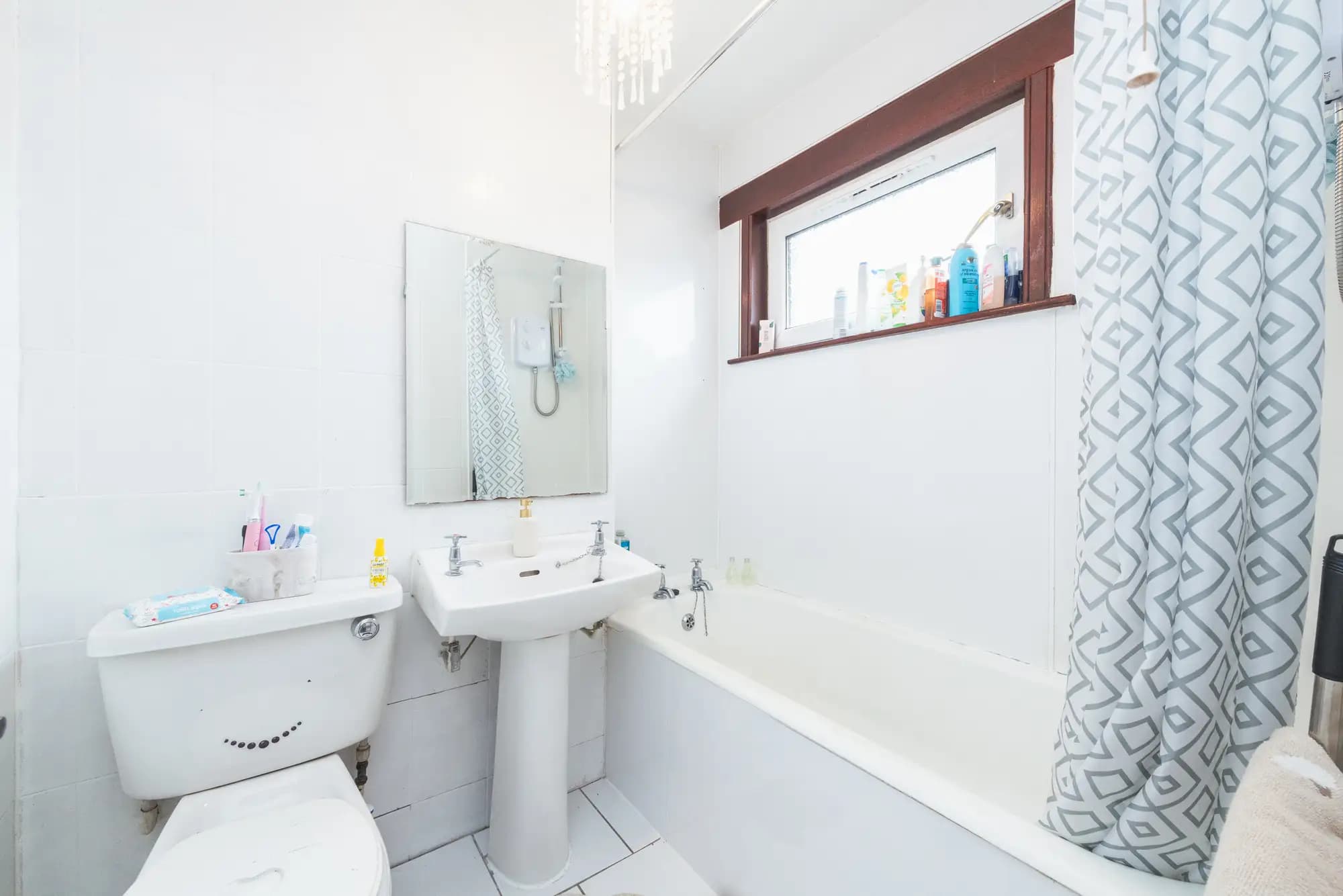 property photo 10 of 29