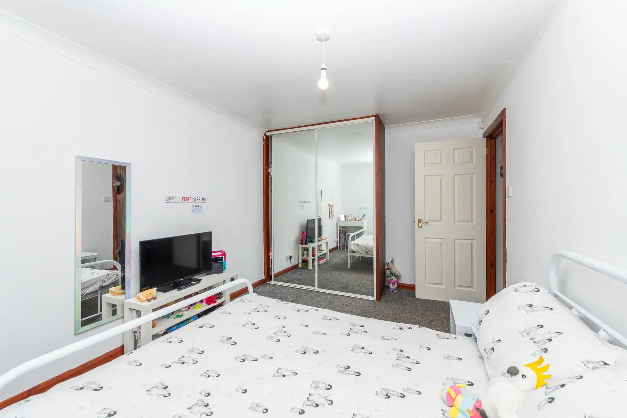 property photo 14 of 26