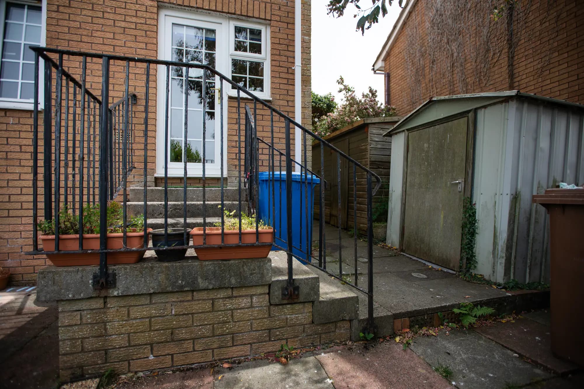 property photo 25 of 27