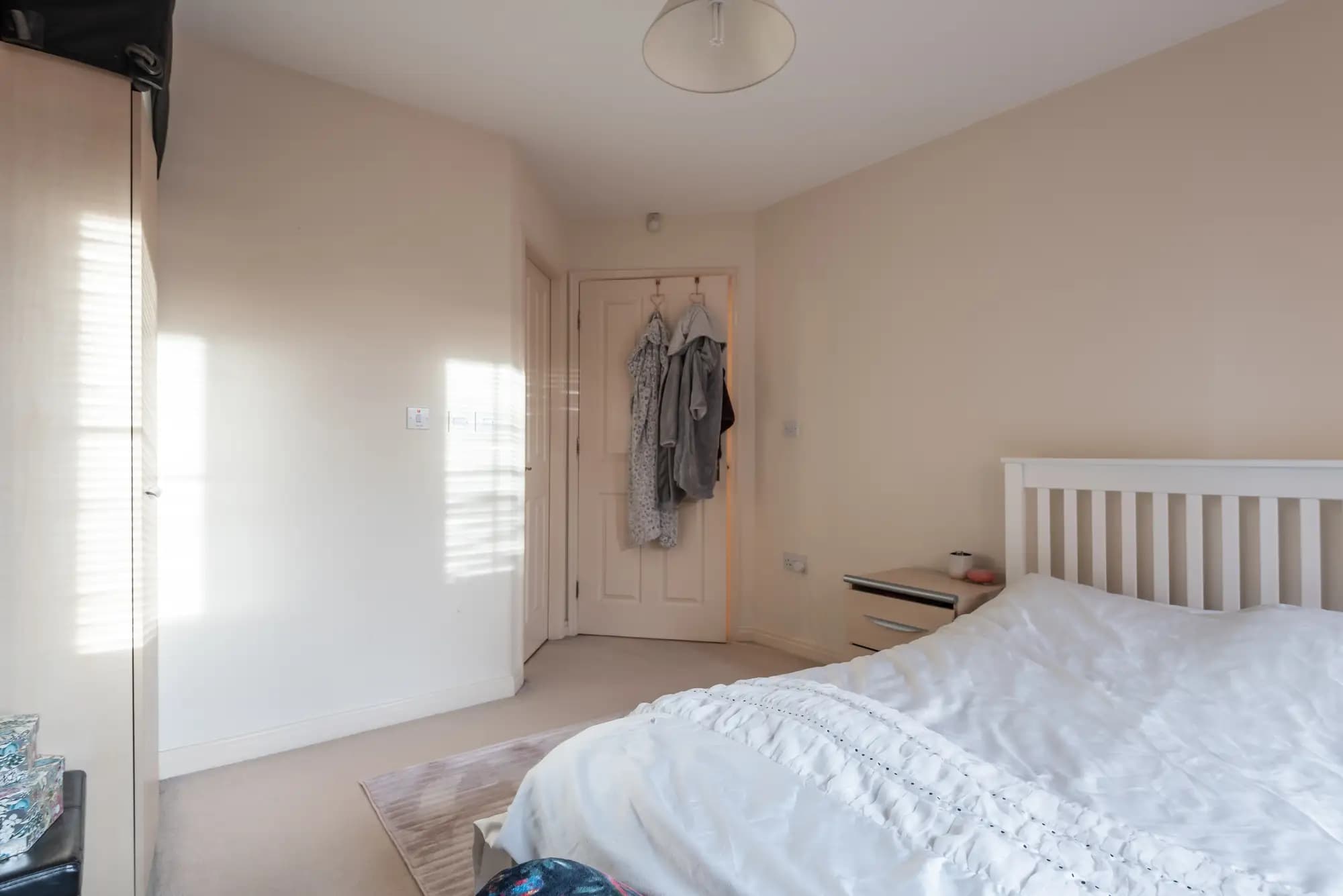 property photo 12 of 21