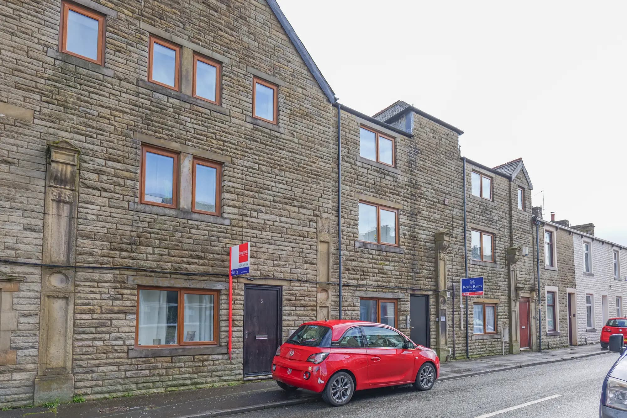 property photo 15 of 16