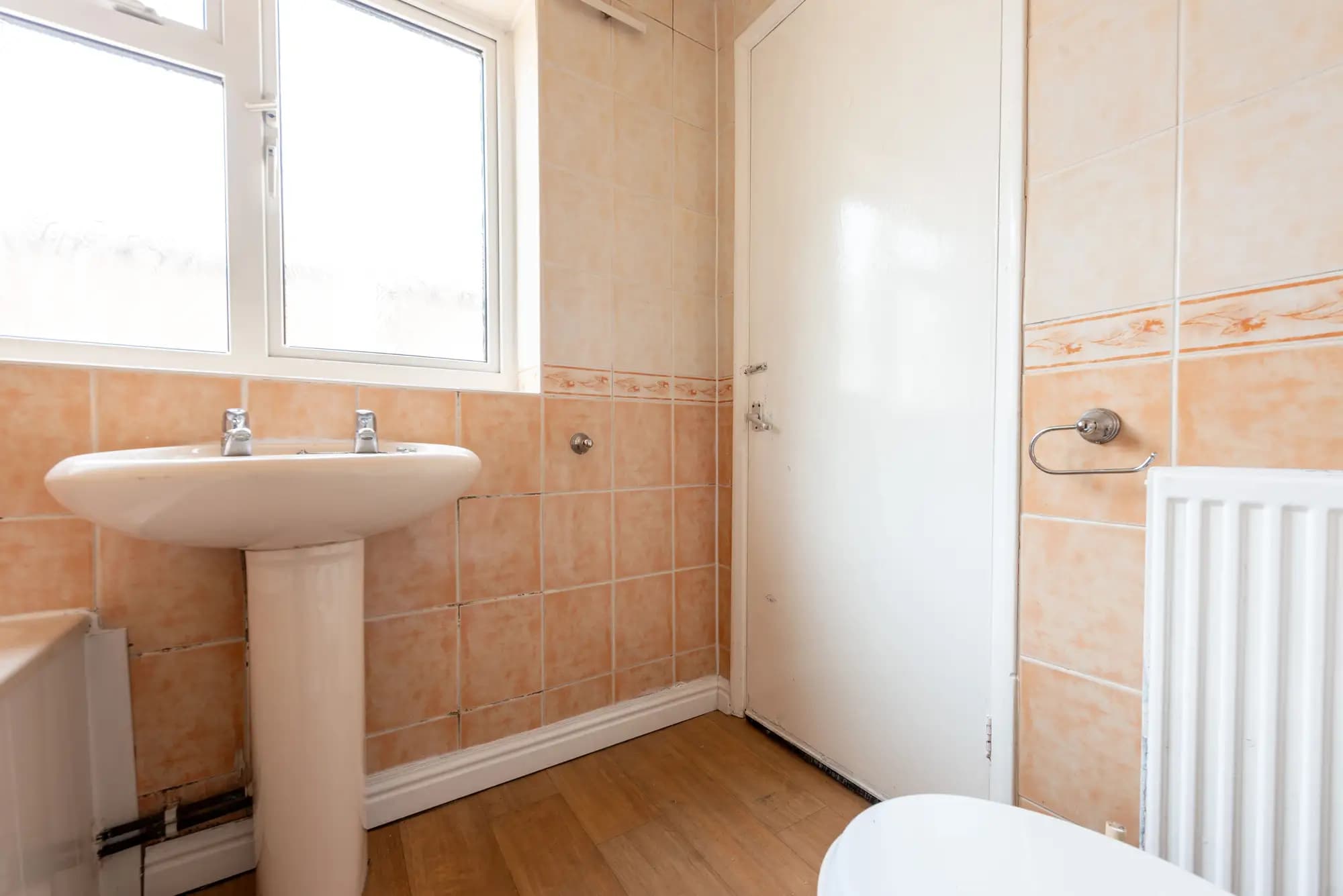property photo 16 of 44