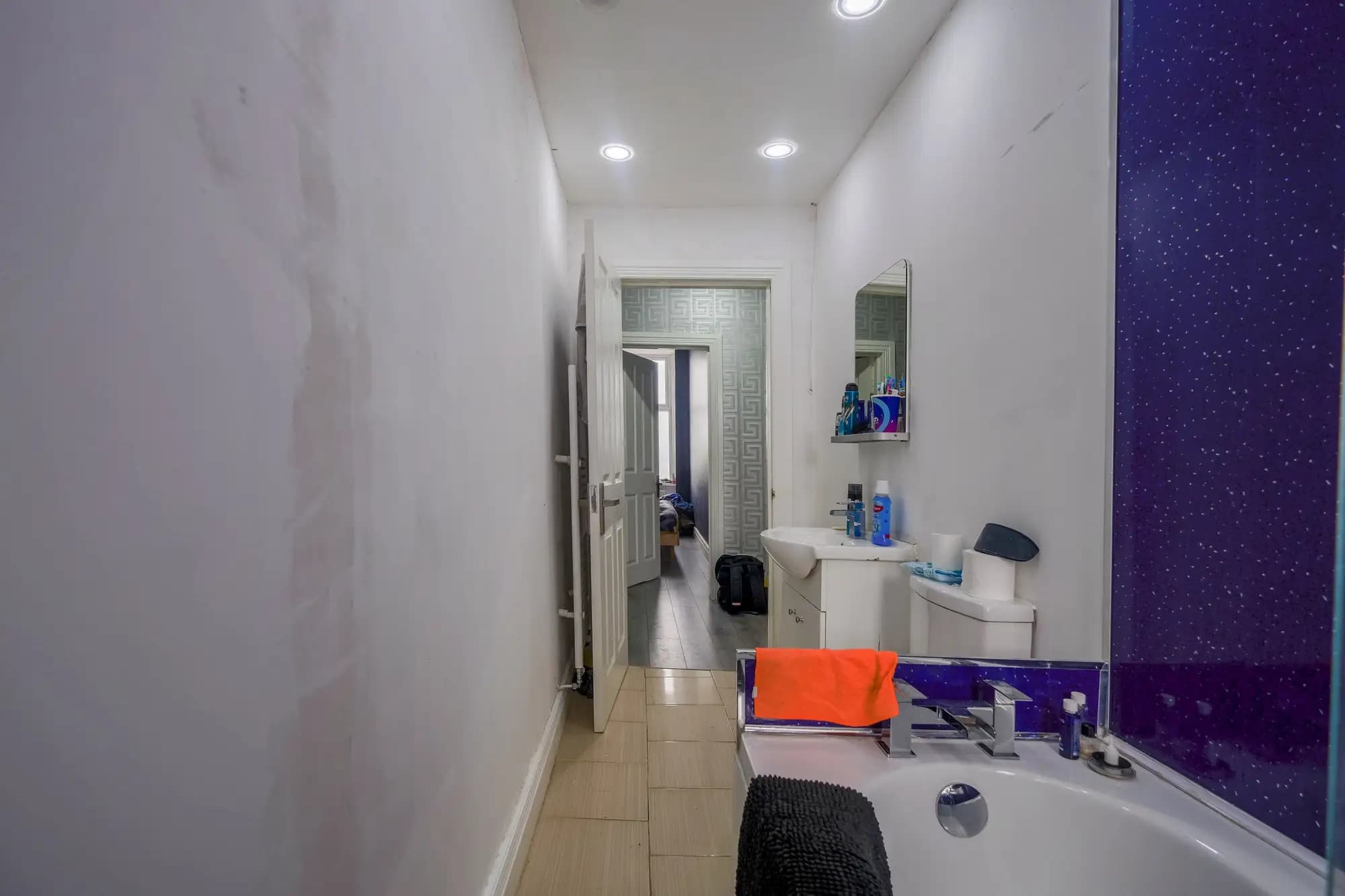 property photo 11 of 31