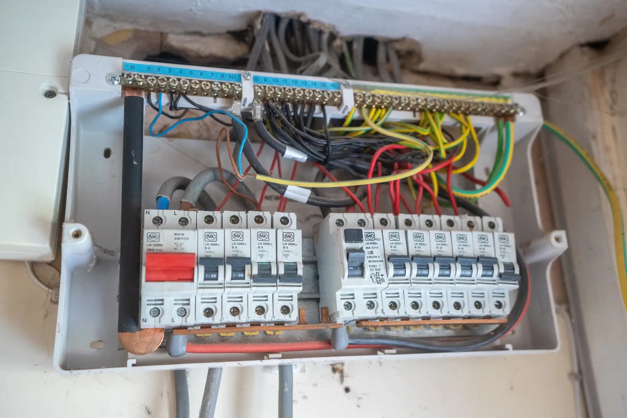 property photo 13 of 16