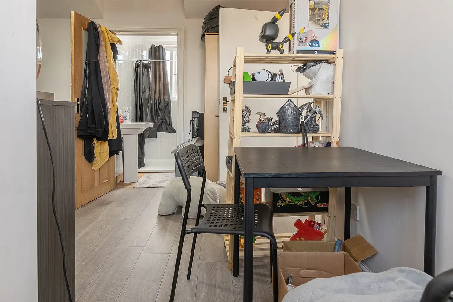 property photo 5 of 118