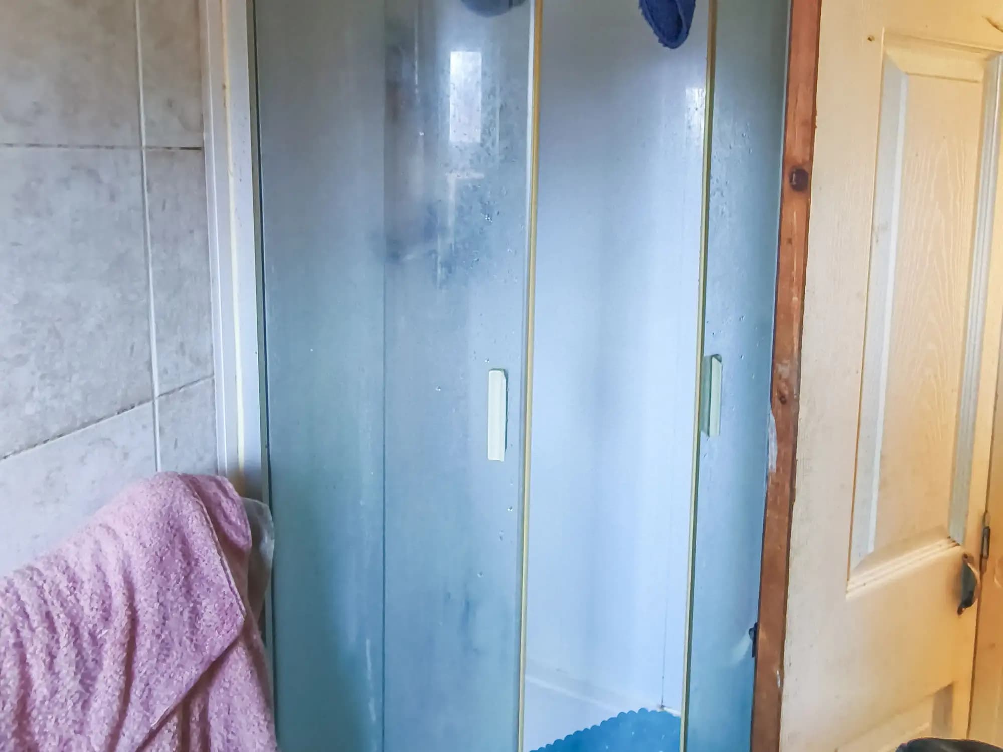 property photo 7 of 15