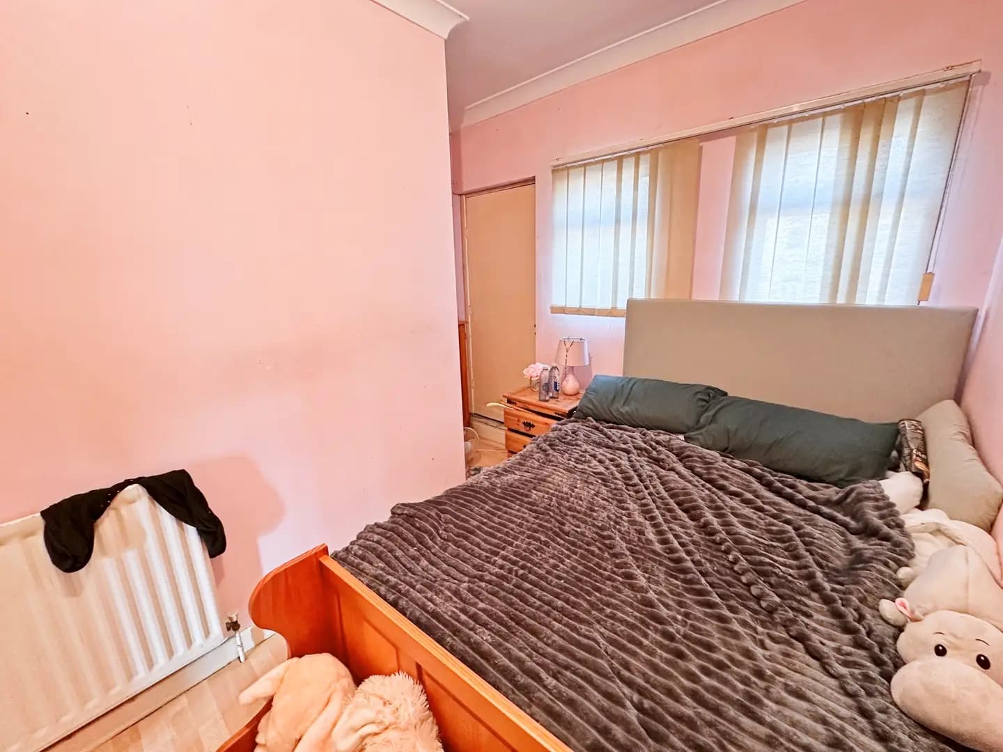 property photo 16 of 30