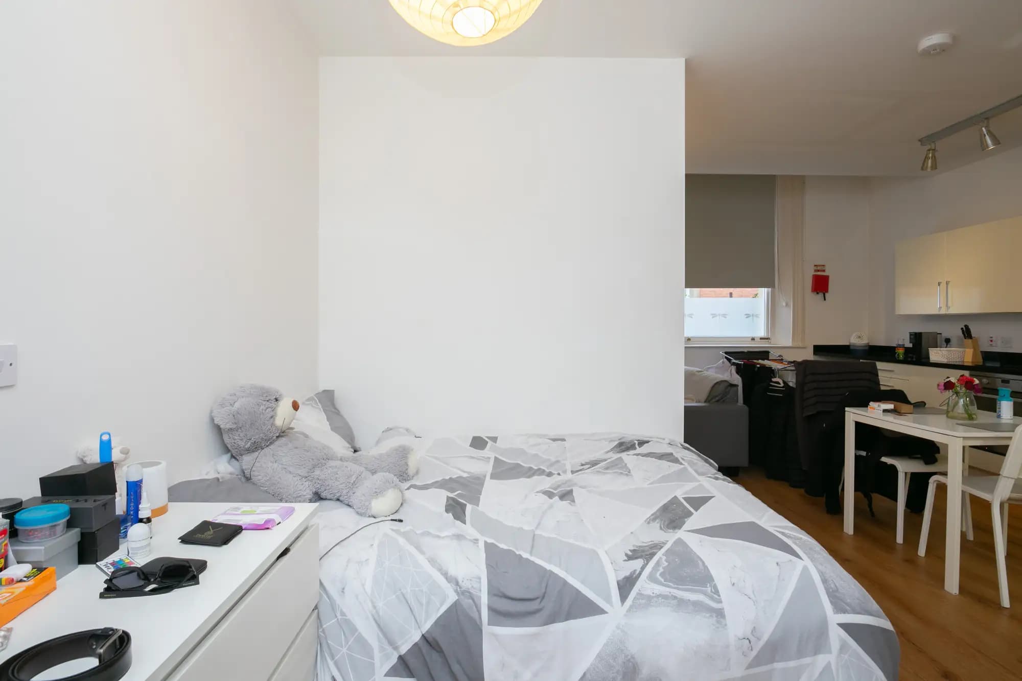 property photo 18 of 29