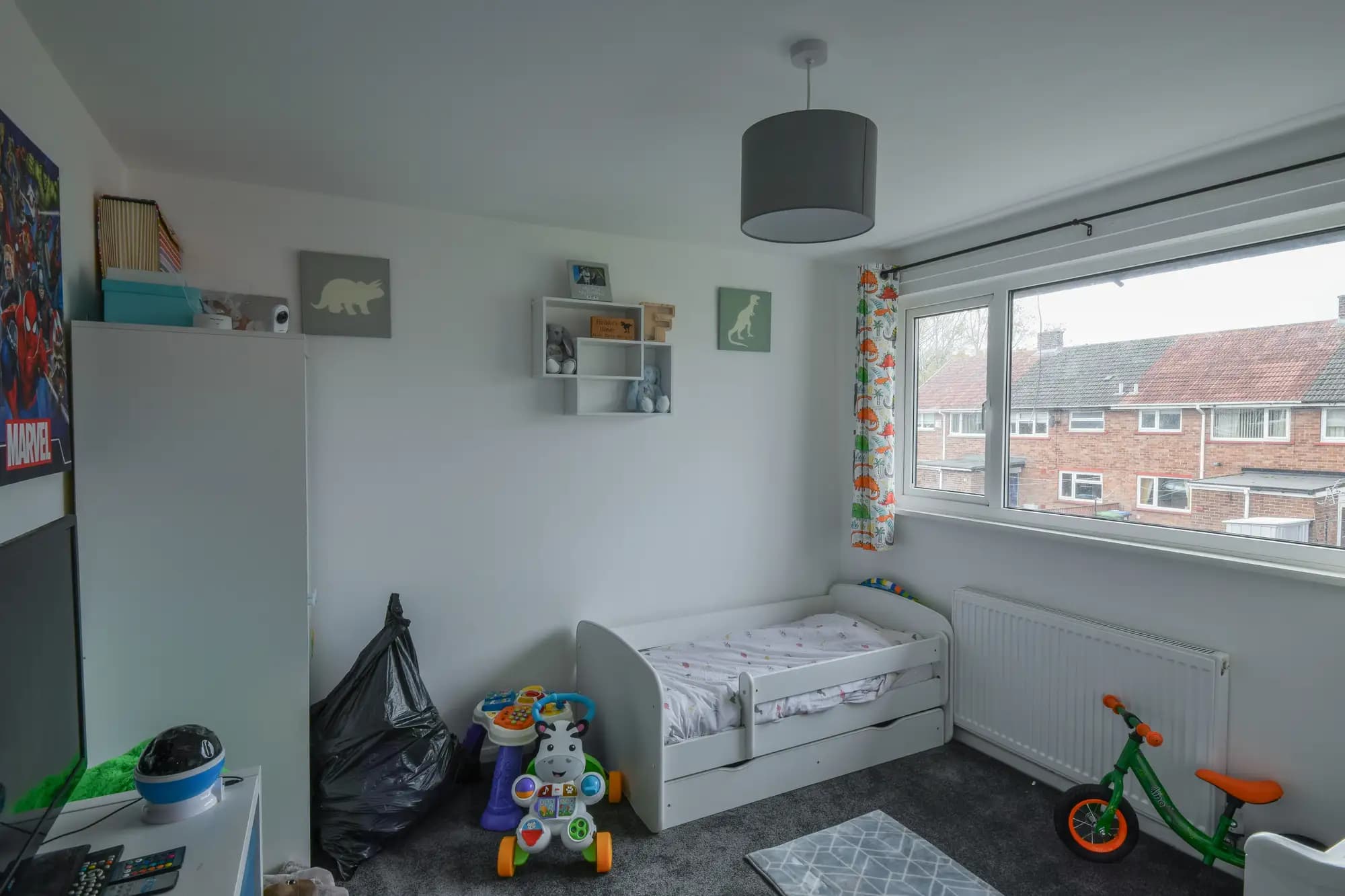 property photo 15 of 20