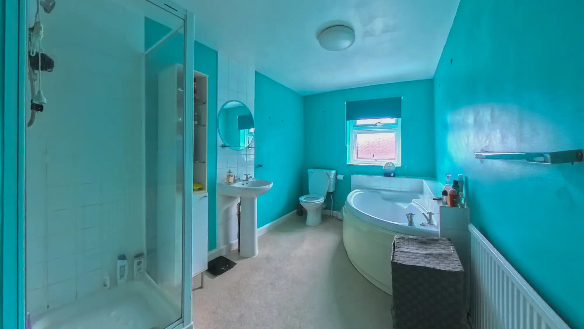 property photo 5 of 15