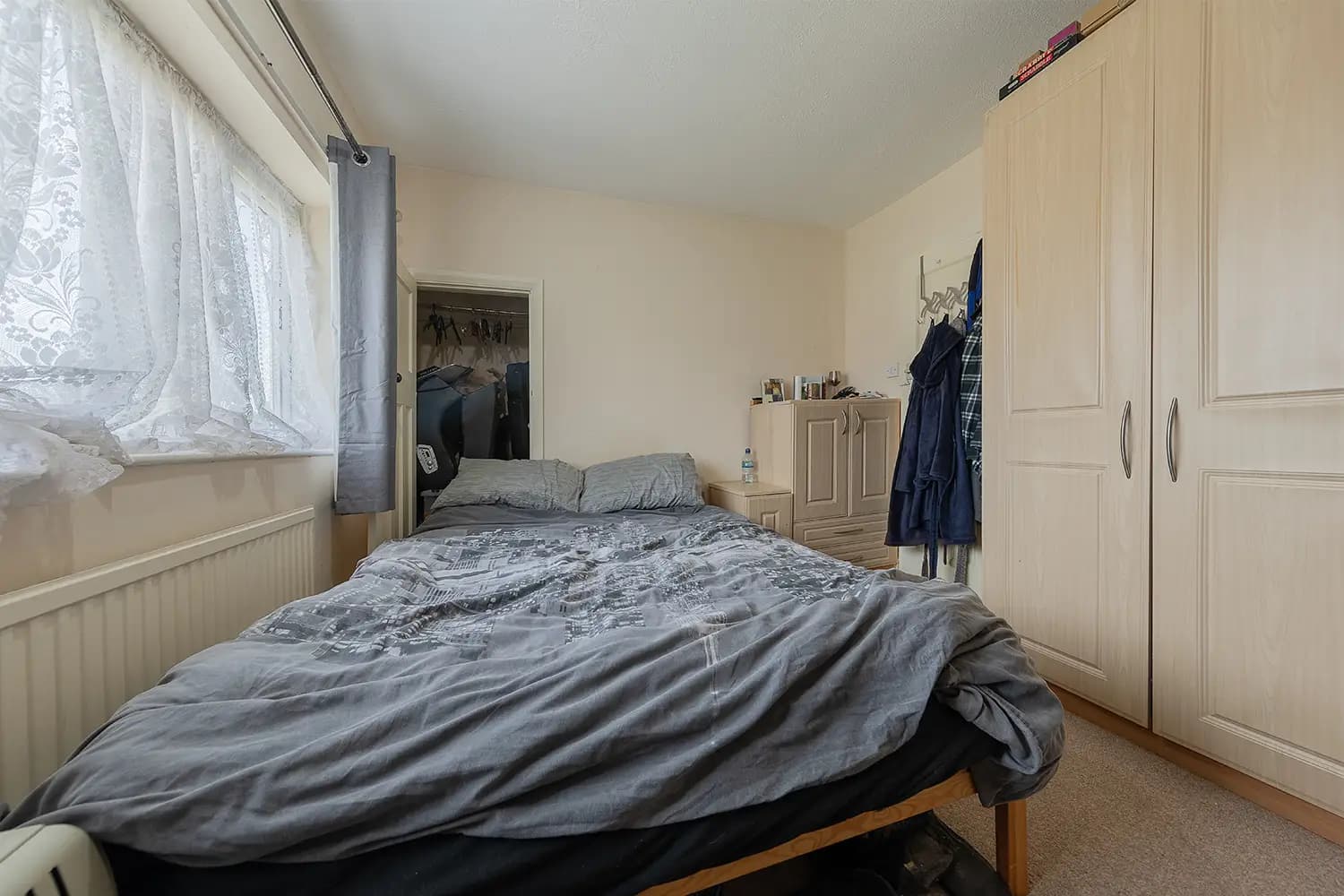 property photo 11 of 22