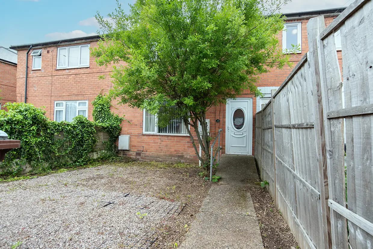 property photo 19 of 20