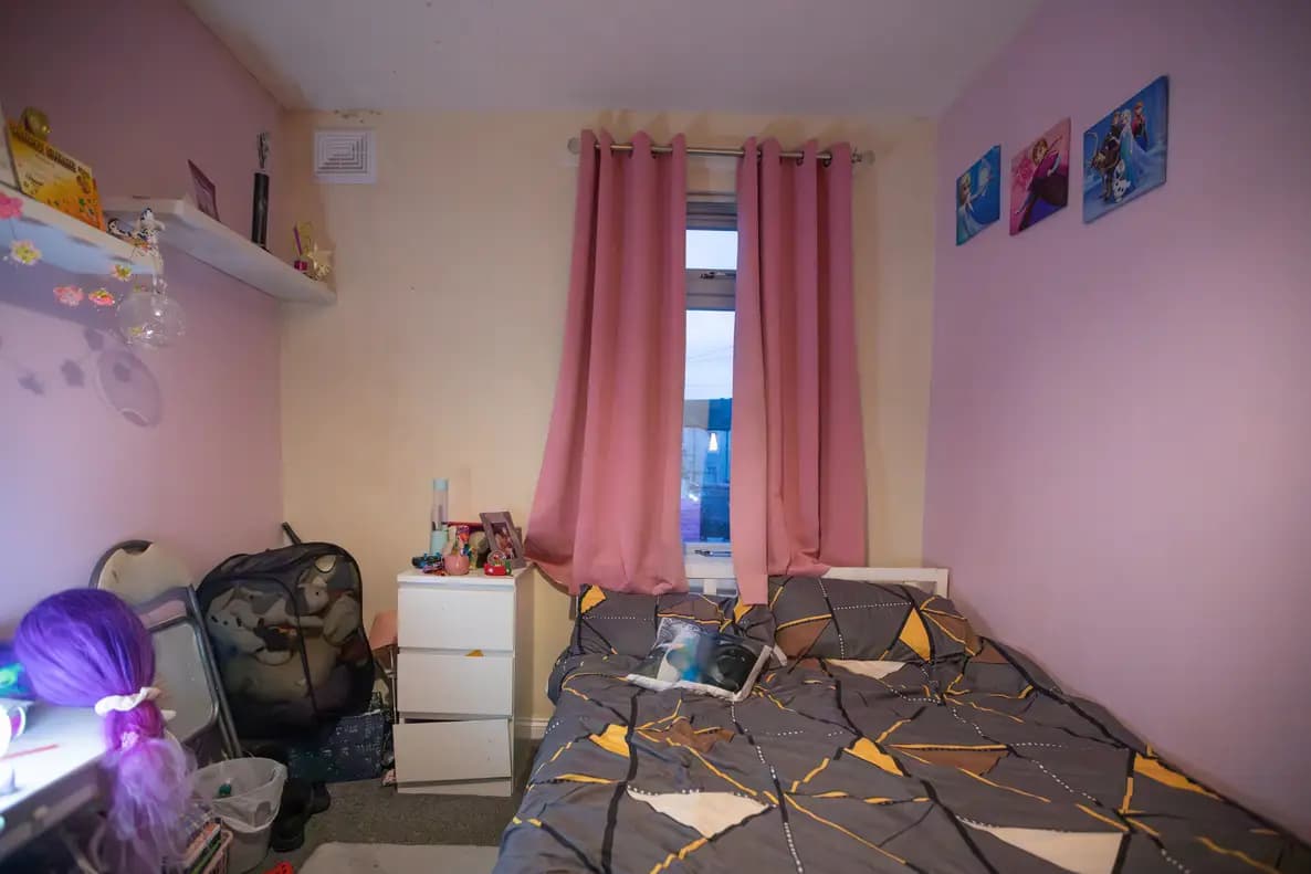 property photo 16 of 28