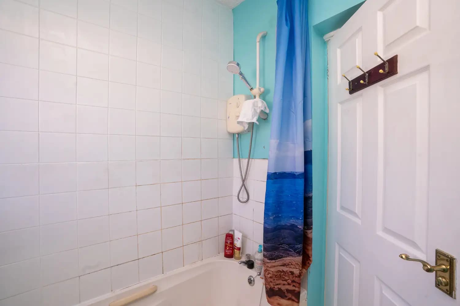 property photo 10 of 19