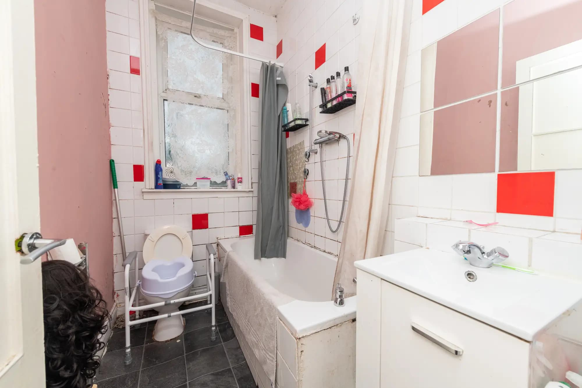 property photo 8 of 30