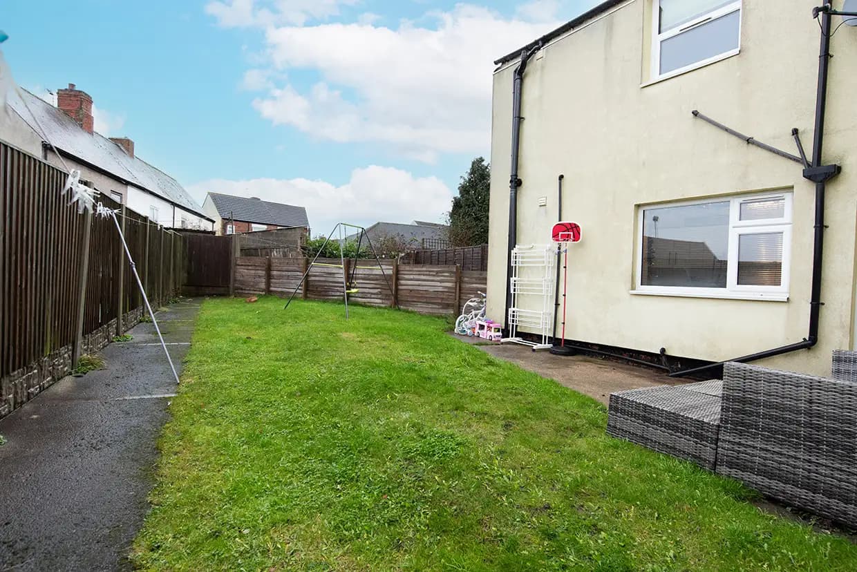 property photo 20 of 24