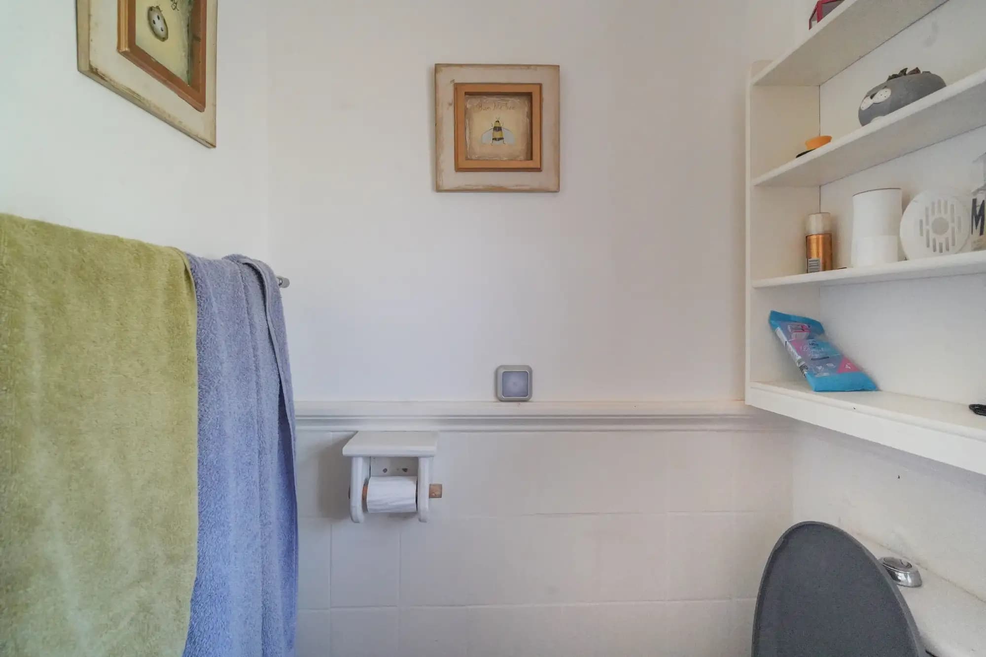 property photo 8 of 18