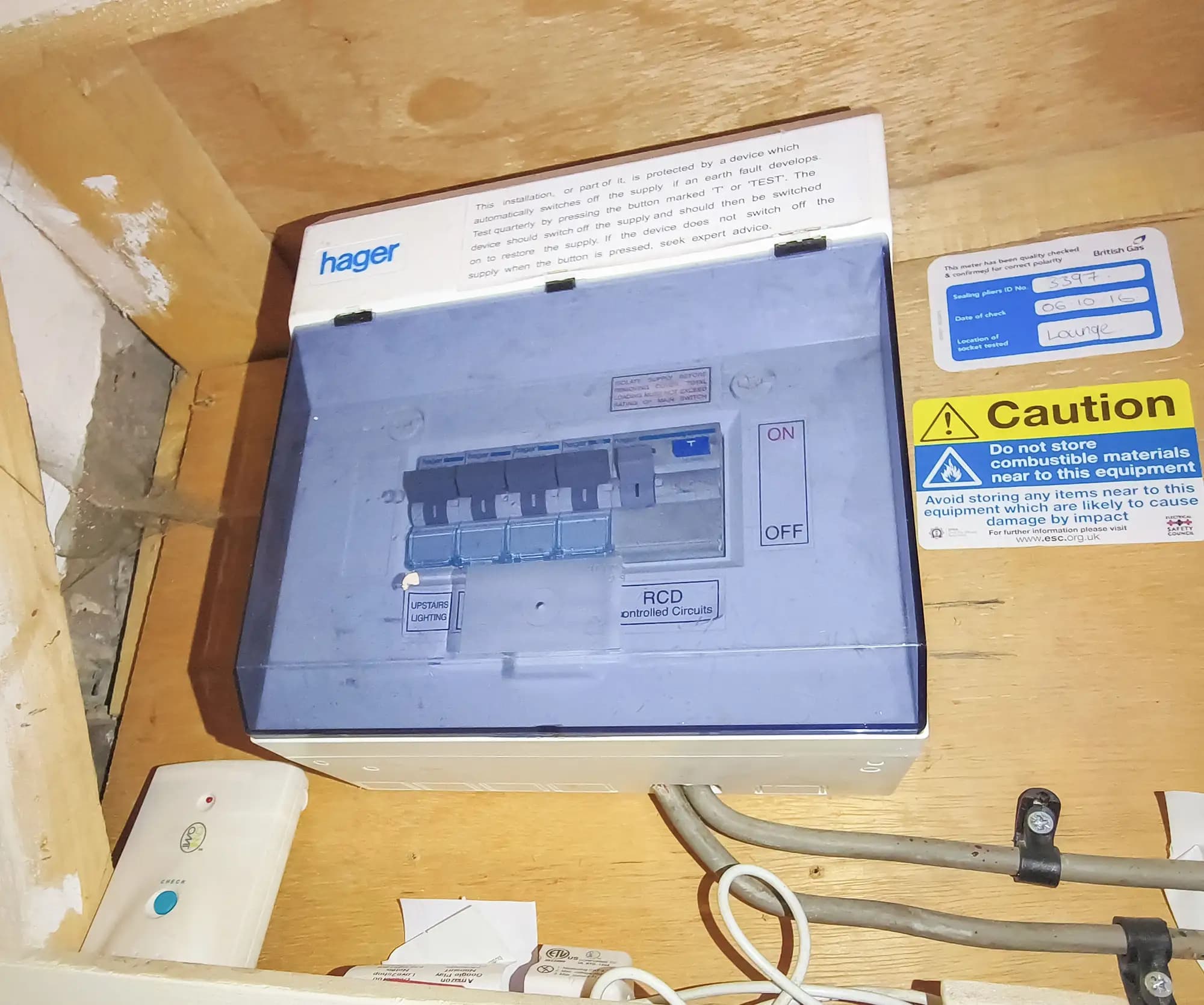 property photo 11 of 13