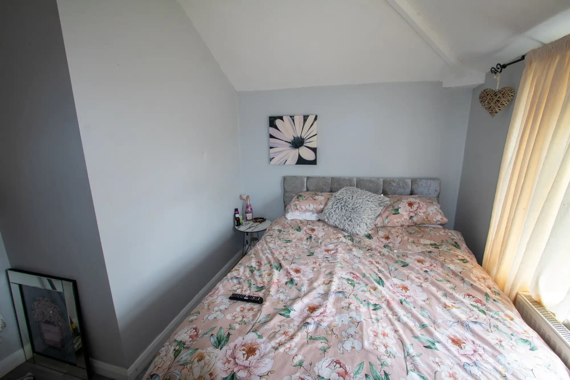 property photo 13 of 25