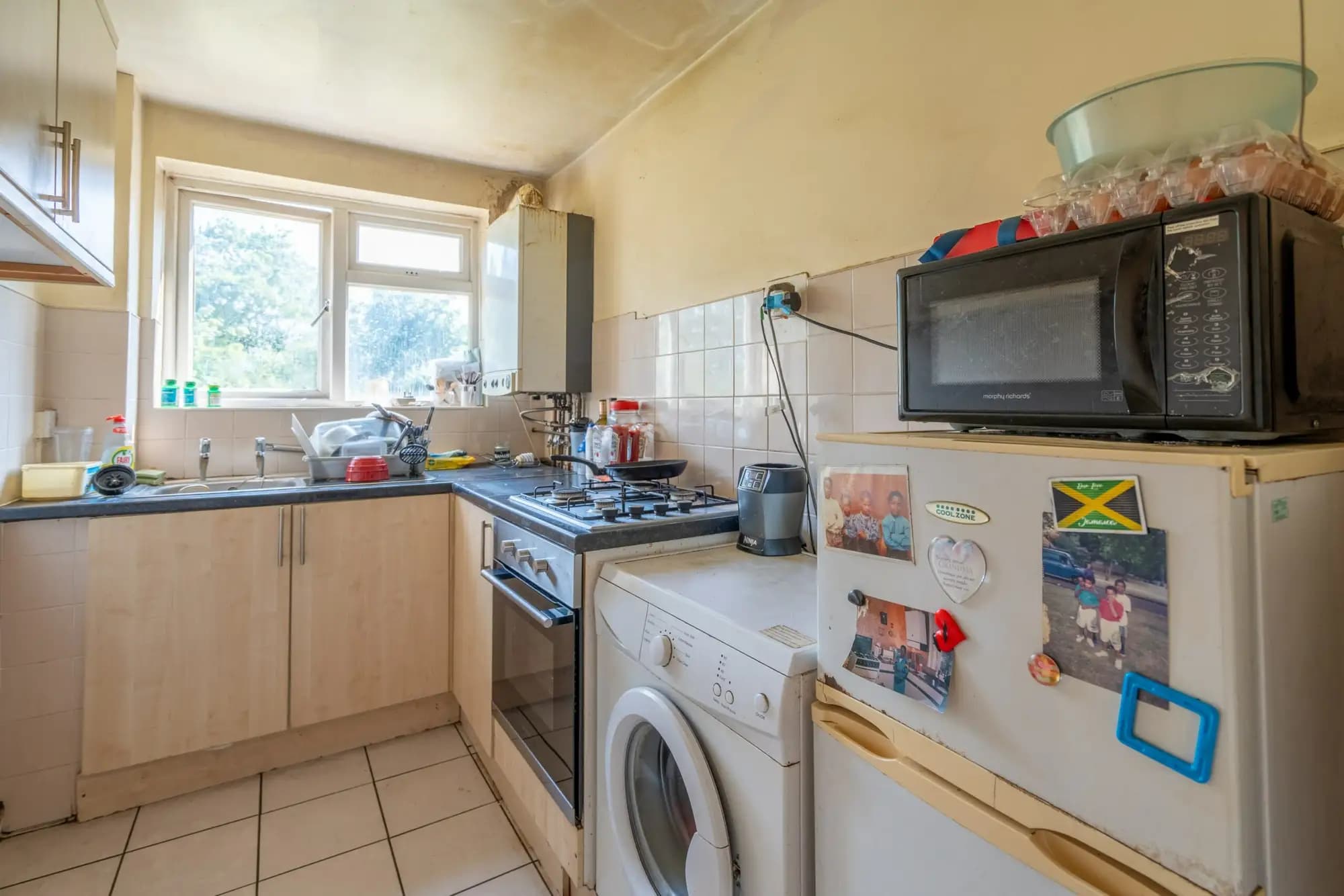 property photo 4 of 16