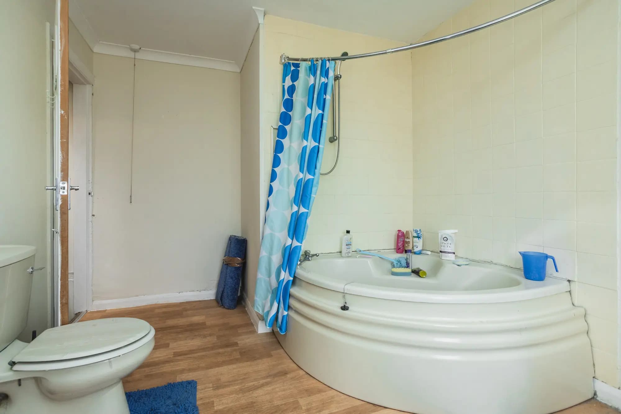 property photo 9 of 26