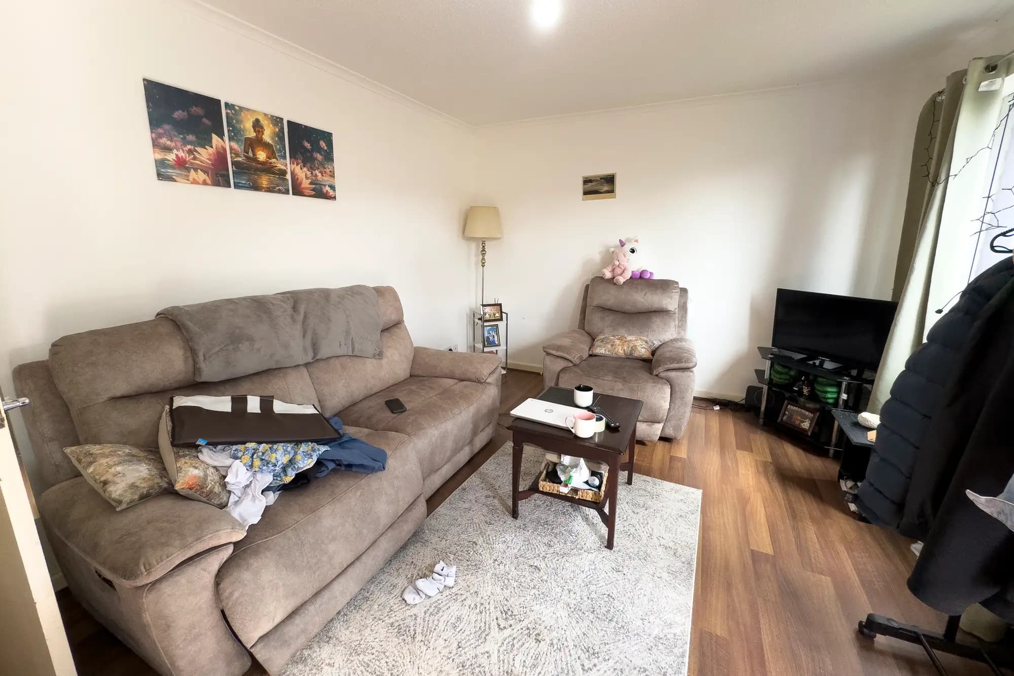 property photo 4 of 19