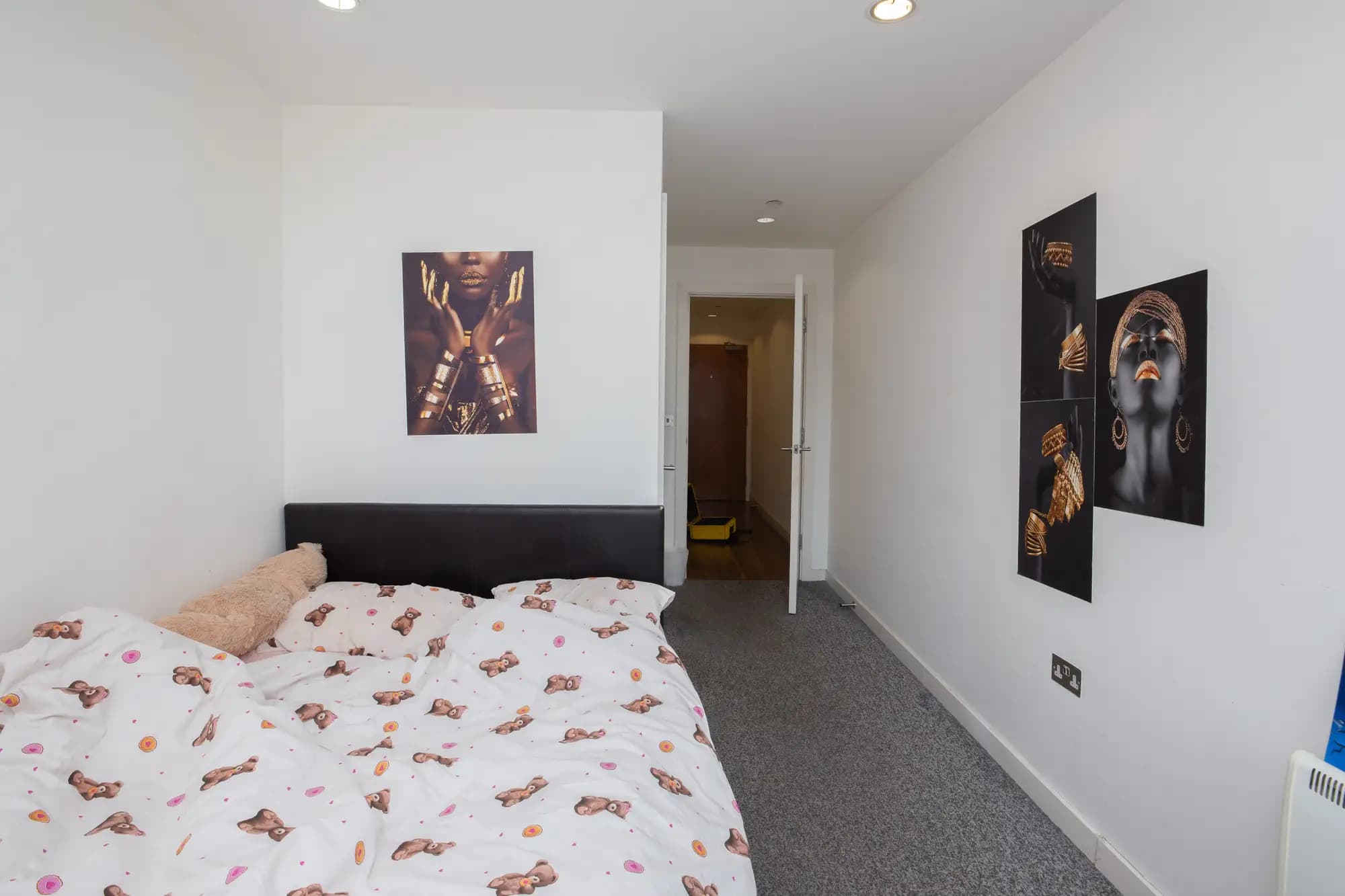 property photo 12 of 19
