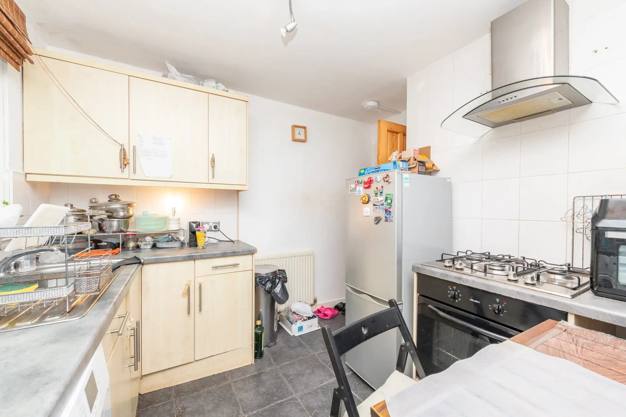 property photo 7 of 27