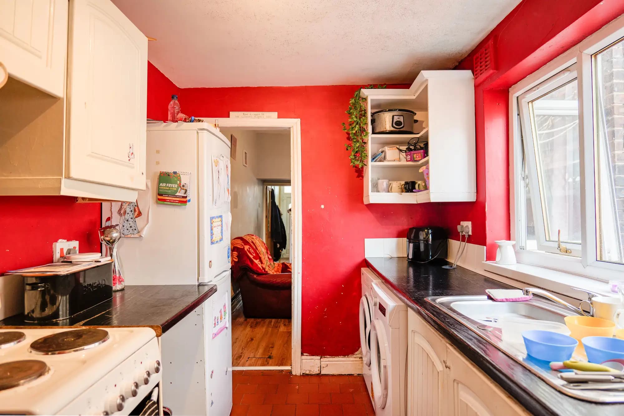property photo 3 of 17
