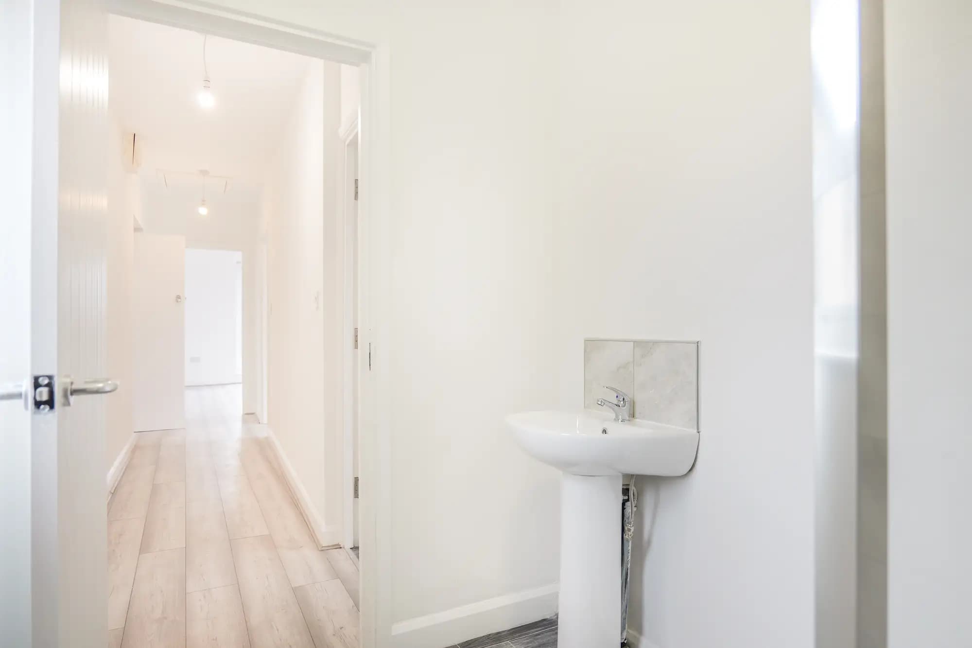 property photo 17 of 30