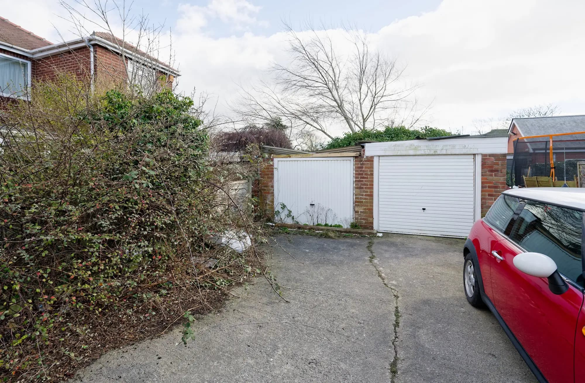 property photo 14 of 18