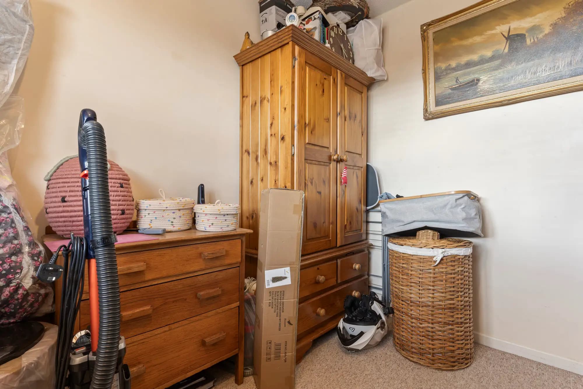 property photo 14 of 19