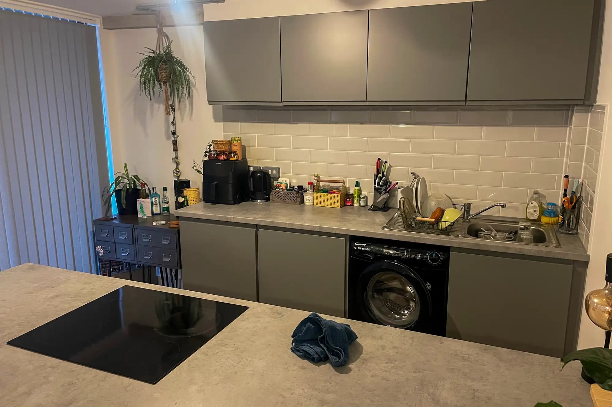 property photo 4 of 17