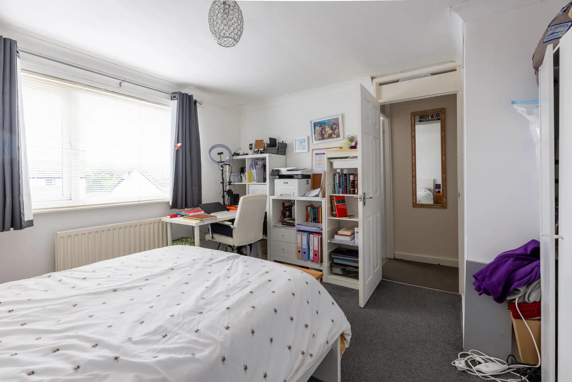 property photo 16 of 28